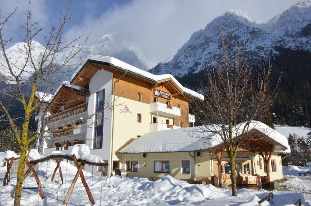 Hotel Bergkristall Brennero Exterior photo
